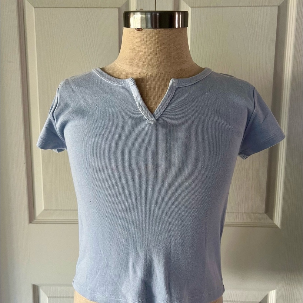 Brandy Melville Ashlyn Notched V-Top